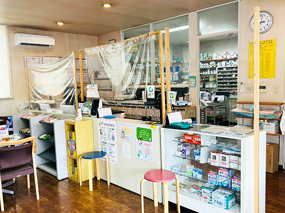 明和調剤薬局　薬局内